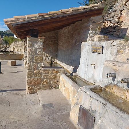 La Vieja Escuela Villa Fuentes de Rubielos Dış mekan fotoğraf