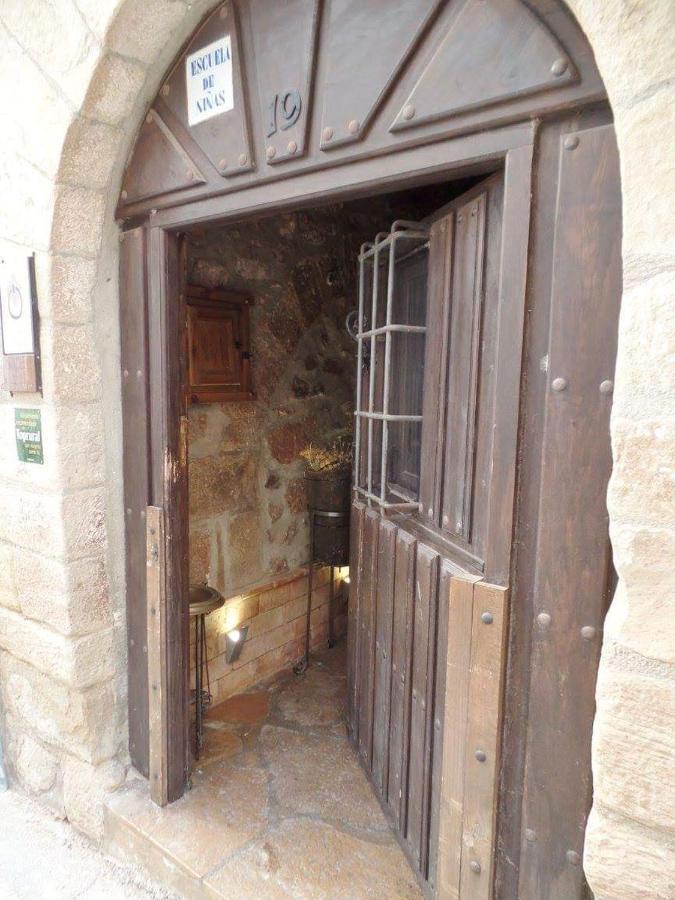 La Vieja Escuela Villa Fuentes de Rubielos Dış mekan fotoğraf
