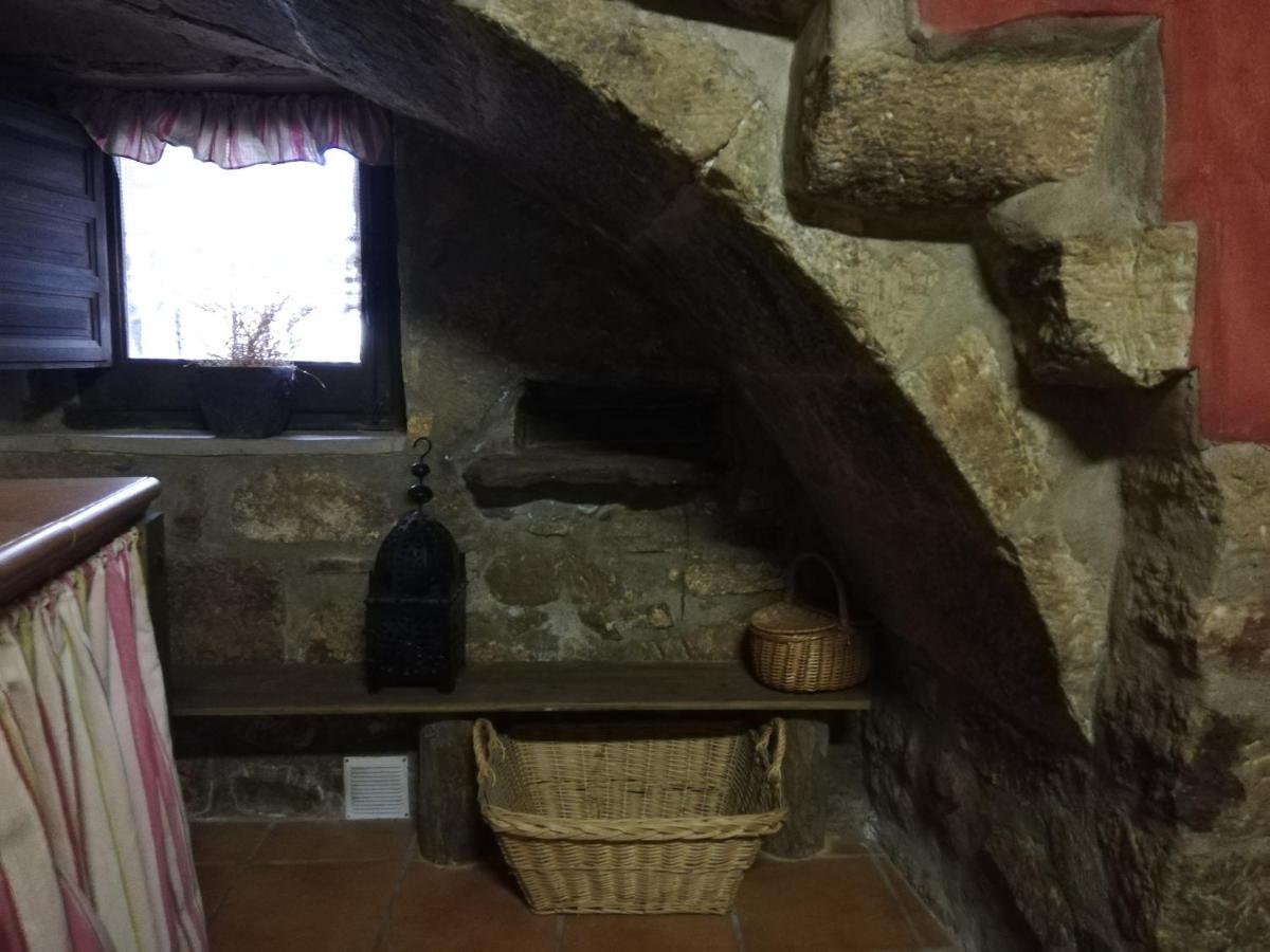 La Vieja Escuela Villa Fuentes de Rubielos Dış mekan fotoğraf